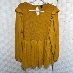Torrid Peplum Crinkle Gauze Smocked Long Sleeve Top Size 2X Yellow Gold
